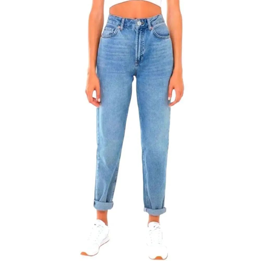 Urban outfitters BDG mom jeans , size 27